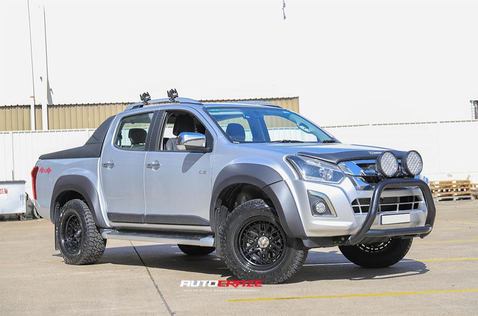 ISUZU DMAX ENDURO MATTE BLACK